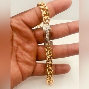 Gold plated unisex bracelet imitation diamond design